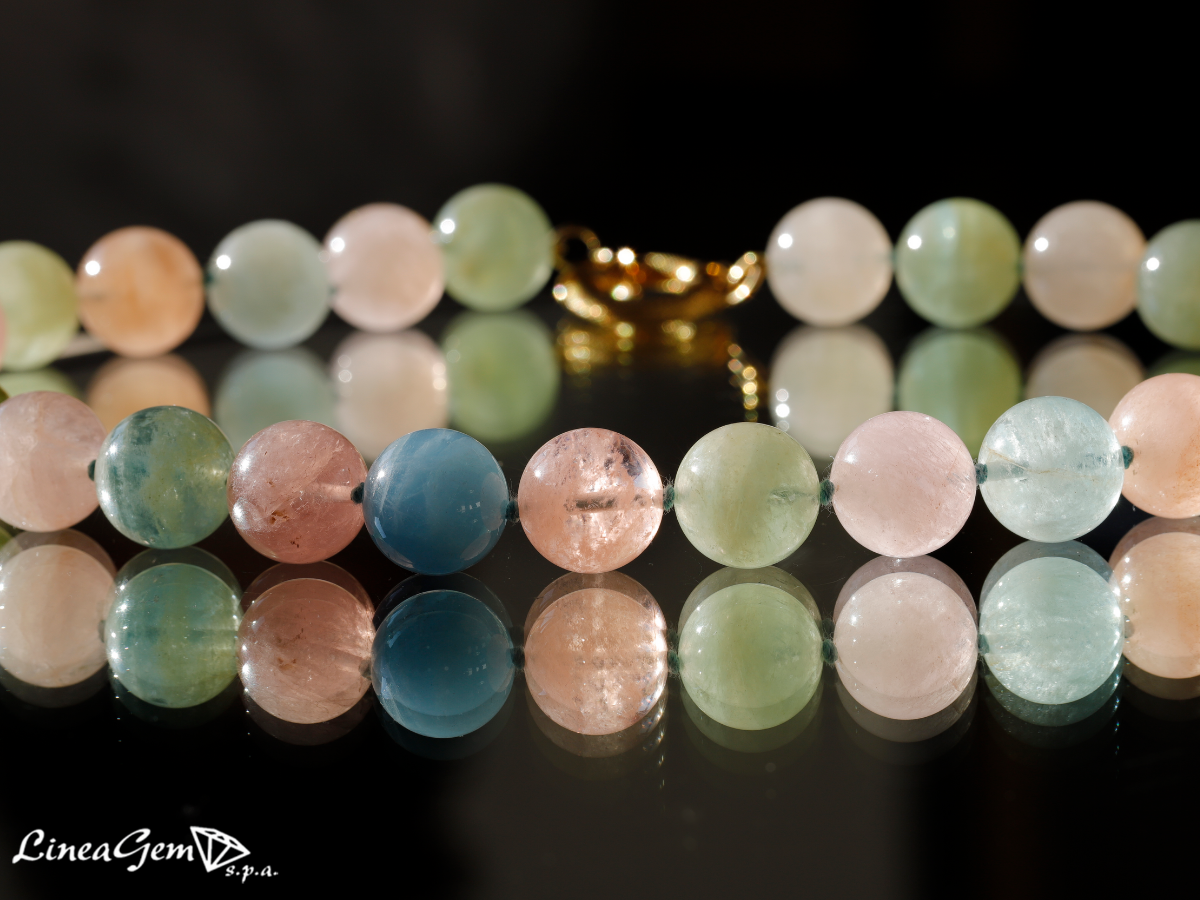 Natural multicolored aquamarine necklace